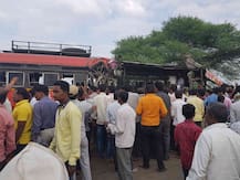 लातूर-तुळजापूर रोडवरील भीषण अपघातात सहा जणांचा मृत्यू