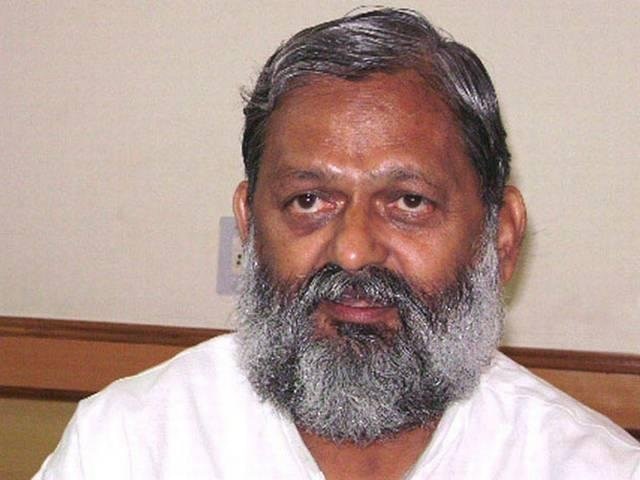 Sabarmati ke sant song insults of freedom fighters, says Anil Vij latest updates ‘साबरमती के संत’ गाण्यामुळे शहिदांचा अपमान : विज