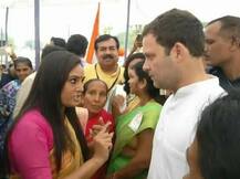 गुजरातमध्ये मोदींवर बांगड्या फेकणाऱ्या महिलेला काँग्रेसचं तिकीट?
