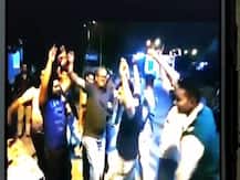 नागपूरमध्ये कायद्याचे तीनतेरा, मध्यरात्री नियम तोडत पोलिसांचं बर्थडे सेलिब्रेशन