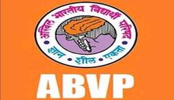 एबीव्हीपीच्या कार्यकर्त्यांचा नागपूर विद्यापीठात धुडघूस, महिलांनाही धक्काबुक्की