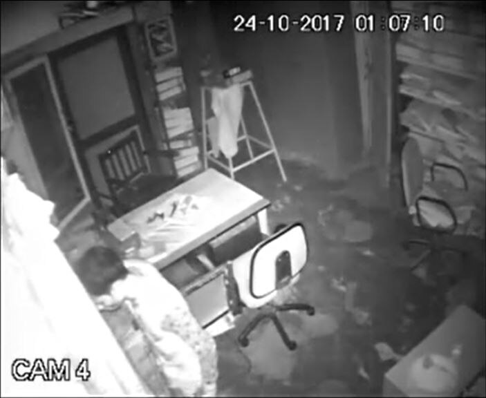 Kalyan : Police arrest a man in ATM loot case कल्याणच्या मुरबाडमध्ये बँकेचं एटीएम लुटणारा गजाआड
