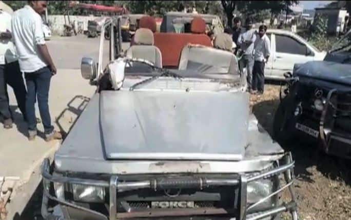 7 लातूर-नांदेड महामार्गावर भीषण अपघात, सात जणांचा जागीच मृत्यू