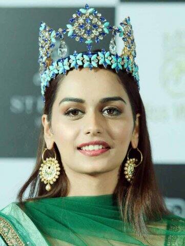 मानुषीने सांगितलं, “‘मिस वर्ल्ड’ स्पर्धेत भाग घेतल्यावर अनेकांना वाटलं की, मी बॉलिवूड अभिनेत्री आहे.” 