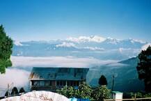 एकट्याने फिरण्यासाठी खास पर्यटनस्थळं