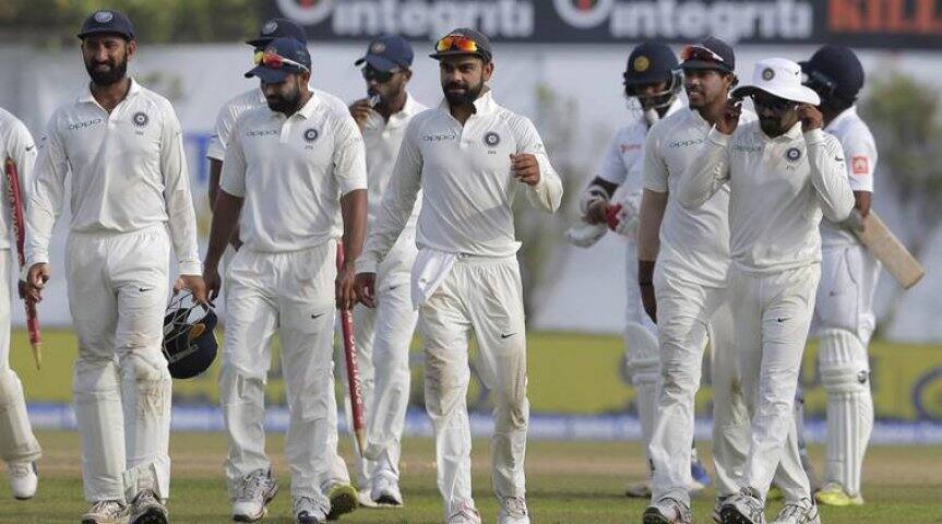 India squad announced for Test series against South Africa tour latest update द. आफ्रिका दौऱ्यासाठी भारतीय संघ जाहीर; पार्थिव पटेल, बुमराहला संधी 