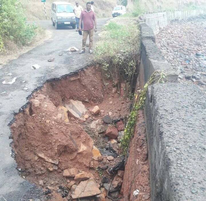 कोकणातील रायगड, रत्नागिरी, सिंधुदुर्ग तसंच गोवा, औरंगाबादमध्ये पाऊस कोसळत आहे.