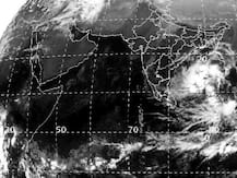 गेलं ओखी कुणीकडे? चक्रीवादळाचा नामोनिशाण नाही!
