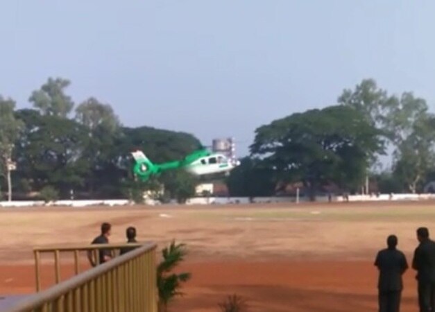 Emergency landing of CM Devendra Fadnavis’s helicopter in Nashik latest update मुख्यमंत्र्यांच्या हेलिकॉप्टरचं नाशिकमध्ये इमर्जन्सी लँडिंग