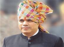 लक्ष्मीकांत देशमुख अ. भा. मराठी साहित्य संमेलनाध्यक्षपदी