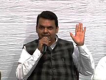 पात्र असून कर्जमाफीसाठी अर्ज न करता आलेल्या शेतकऱ्यांनाही संधी : मुख्यमंत्री