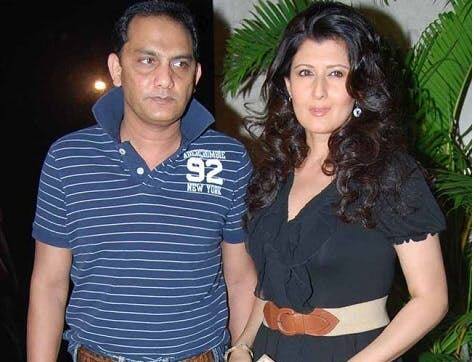 माजी मिस इंडिया आणि अभिनेत्री संगीता बिजलानीने माजी कर्णधार मोहम्मद अझरुद्दीनसोबत लग्न केलं. पहिली पत्नी नौरीनला घटस्फोट दिल्यानंतर 1996 मध्ये संगीता-अझर विवाहबद्ध झाले. नौरीनपासून अझरला दोन मुलंही होती. अझर मॅच फिक्सिंगच्या आरोपात अडकल्यानंतर दोघं वेगळे झाले.