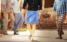 ना जीन्स, ना लेंगा, ना पायजमा! लुंगी भारतात सर्वात फेमस