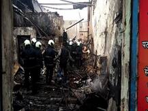 खैरानी रोडवर भीषण आग, 12 कामगारांचा मृत्यू