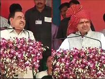 पुनर्वसन विस्थापितांचं होतं, खडसे प्रस्थापित नेते : फडणवीस