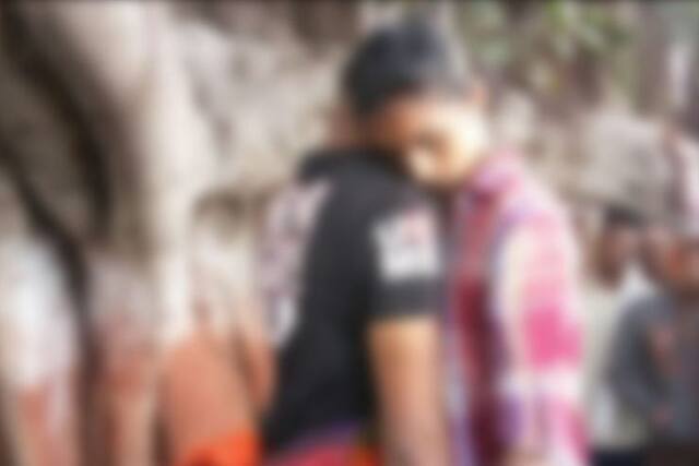 आठ दिवसांपूर्वी प्रेमविवाह, एकाच झाडाला, एकाच दोरीने गळफास!