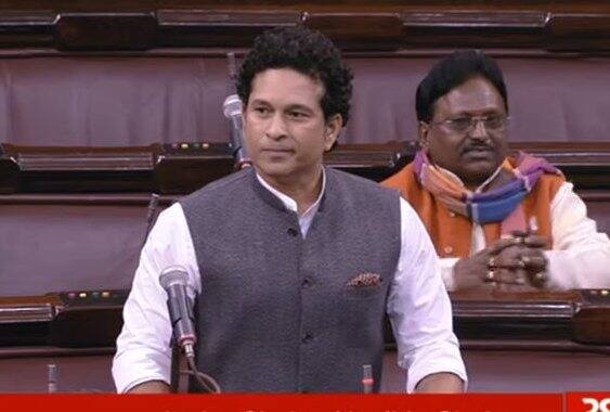 सचिन राज्यसभेच्या मैदानात, पहिलंच भाषण ‘ड्रॉ’