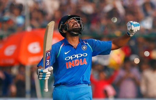 rohit sharma fastest hundred in t20 vs Sri lanka latest update 35 चेंडूत 100 धावा, इंदूरच्या मैदानात ‘हिट’मॅनचं वादळ!