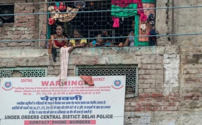 रेड लाईट डायरीज : पोलिस, प्रशासन आणि  कुंटणखाने (उत्तरार्ध) 