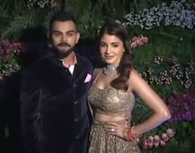 मुंबईत विरुष्काचं ग्लॅमरस रिसेप्शन