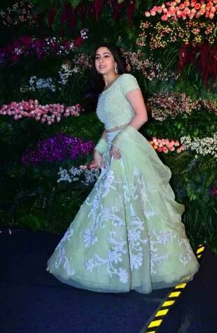 सारा अली खान 