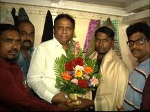 पाईपवर चढून दरवाजा तोडला, कमला मिल अग्नितांडवातील देवदूत