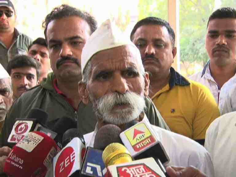 भिडे गुरुजींच्या मुंबईतील व्याख्यानाला पोलिसांनी परवानगी नाकारली! Bhide Guruji lecture postponed latest updates भिडे गुरुजींच्या मुंबईतील व्याख्यानाला पोलिसांनी परवानगी नाकारली!