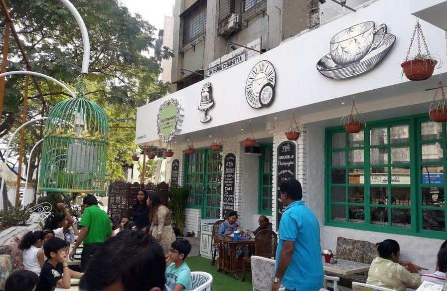 जिभेचे चोचले : आजीच्या पोतडीतील पदार्थांसाठी 'ग्रॅण्डमामाज् कॅफे