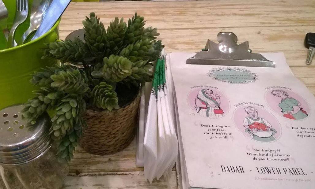 जिभेचे चोचले : आजीच्या पोतडीतील पदार्थांसाठी 'ग्रॅण्डमामाज् कॅफे