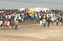 40 विद्यार्थ्यांना घेऊन निघालेली बोट समुद्रात उलटली