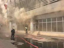 भीषण आगीत मुंबई आंतरदेशीय विमानतळाचं व्हीव्हीआयपी लॉन्ज जळून खाक