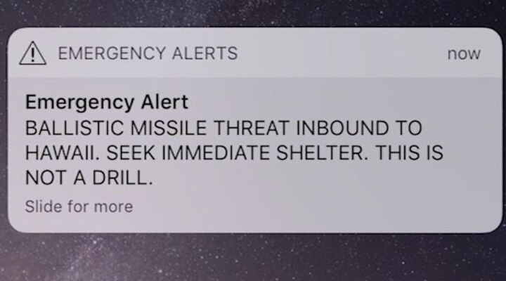 Missile alert fake message on mobile in America अवघ्या अमेरिकेच्या काळजाचा ठोका चुकवणारा एक मेसेज...