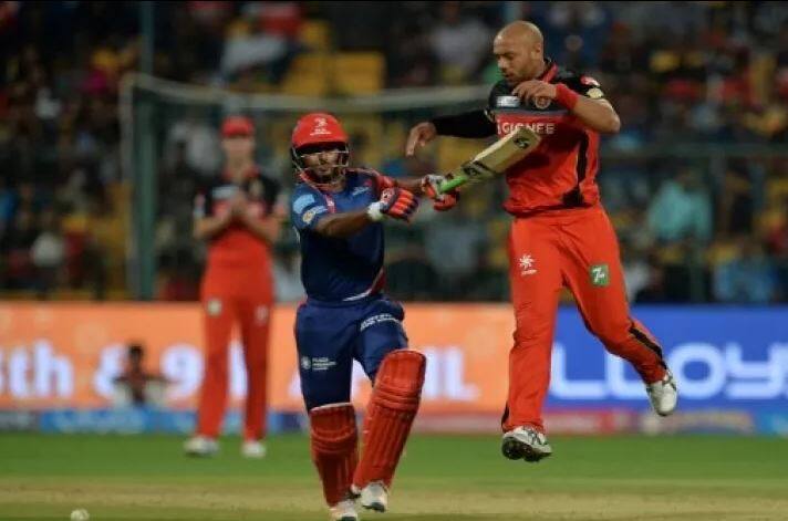 ऋषभ पंतने केवळ 32 चेंडूत शतक पूर्ण करत टी-20 क्रिकेटमधील दुसरं सर्वात वेगवान शतक पूर्ण केलं. एवढंच नाही, तर तो सर्वात वेगवान शतक ठोकणारा पहिलाच भारतीय फलंदाज ठरला आहे.