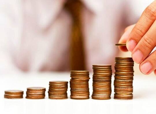 Tax free Rs 20 lakh gratuity for employees soon latest update खासगी कर्मचाऱ्यांची 20 लाखांपर्यंतची ग्रॅच्युइटी करमुक्त?