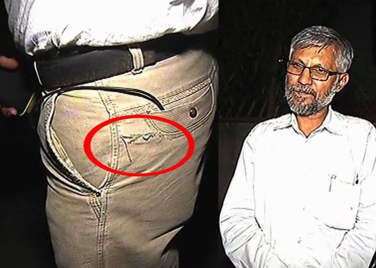 बसच्या सीटमुळे पँट फाटली, पुणे पोलिसात तक्रार Man’s pant torn off due to seat while travelling in PMPML bus, files complaint in pune बसच्या सीटमुळे पँट फाटली, पुणे पोलिसात तक्रार