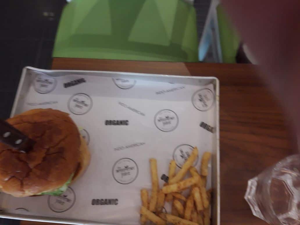 जिभेचे चोचले : द अमेरिकन जॉईंट