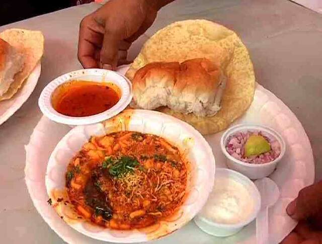 तब्बल 70 मिसळींची चव एकाच ठिकाणी, ठाण्यात मिसळ महोत्सव