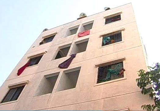 पिंपरीत महिलेची आत्महत्या, मृतदेह घेण्यास कुटुंबाचा नकार