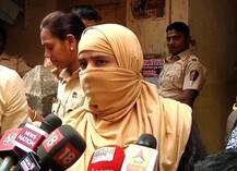 शिवतीर्थावर संचलन सुरु असताना कुटुंबाचा आत्महदनाचा प्रयत्न