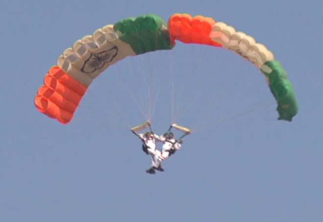 पिंपरीत बॉम्बे सॅपर्सच्या चित्तथरारक कसरती! 