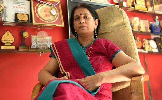 महिला खाजगी गुप्तहेर रजनी पंडित यांना अटक