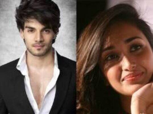 जिया खान आत्महत्या : सुरजच्या याचिकेवर सुनावणीस कोर्टाचा नकार