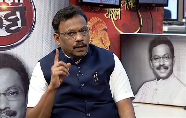 vinod tawde on majha katta latest update गुणवत्तापूर्ण शिक्षणासाठीच 1300 शाळा बंद केल्या : विनोद तावडे