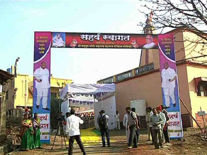 पवार कोल्हापूरच्या पन्हाळा तालुक्यातील गोलिवडे गावात बोलत होते. गोलिवडे हे शरद पवार यांचं आजोळ आहे.