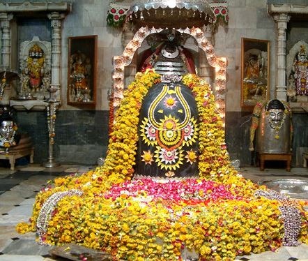 Just one dip in Rameshwar makes you sick Rameshwaram jyotirlinga: रामेश्वर में सिर्फ एक डुबकी से बीमार बन जाता है निरोगी, 24 कुओं का पानी है पाप नाशक 