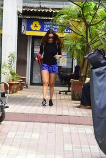 अभिनेत्री मलायका अरोराचा नवा लूक 