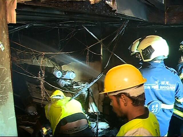 मुंबईतील अंधेरीमध्ये प्रिंटींग प्रेसला आग, एकाचा मृत्यू