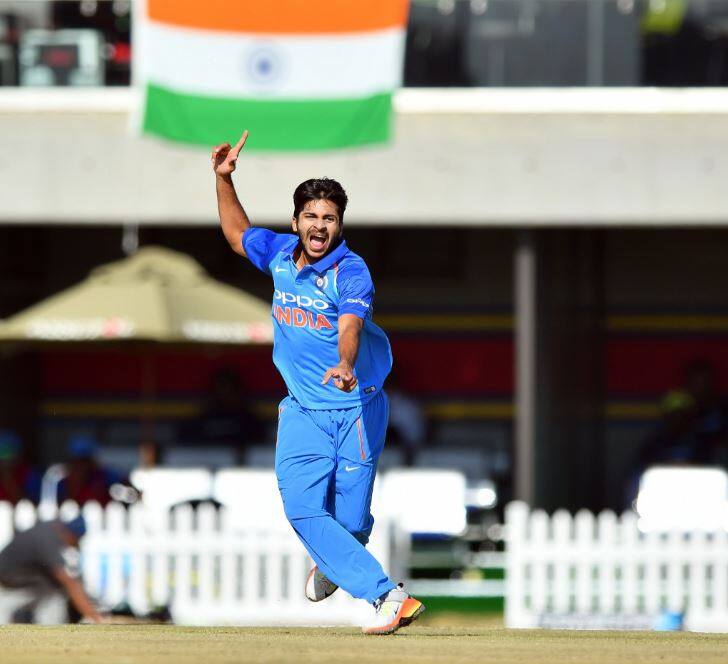 Shardul Thakur to replace Jasprit Bumrah in India's ODI squad भारताच्या वन डे संघात शार्दूल ठाकूरची निवड