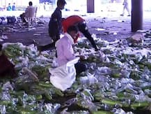 नाशिक बाजार समितीत भाजीपाल्याला कवडीमोल भाव, शेतकऱ्यांचा संताप