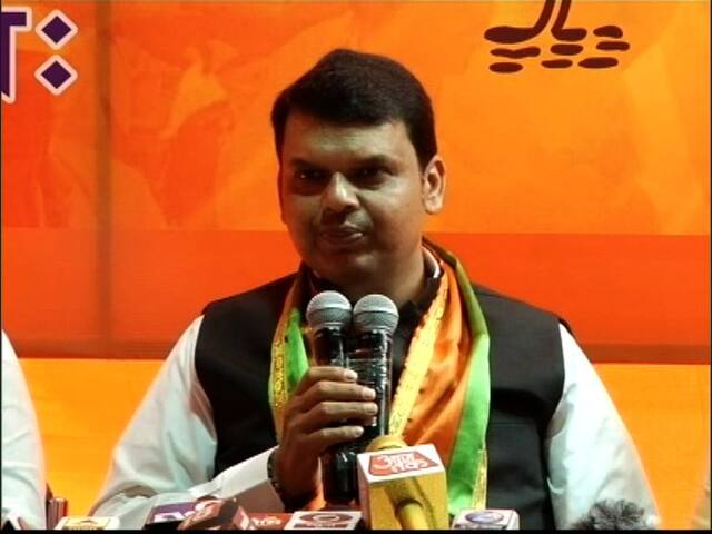 डावे नावापुरते, काँग्रेसने पोटनिवडणुकाच लढवाव्या : फडणवीस